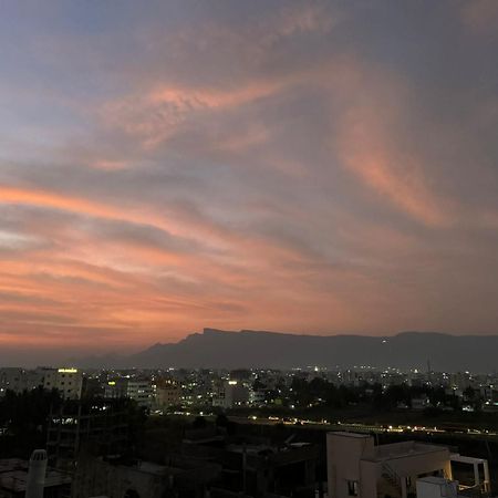 Tirupati Homestay - Ragunatha Resorts - 3Bhk Ac Apartments For Large Families - Free Breakfast - Flyover To Alipiri Gate - Wifi - Android Tv - - Easy Access To Visit All Temples Extérieur photo