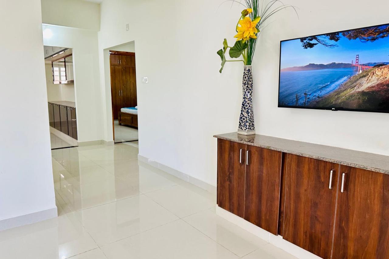 Tirupati Homestay - Ragunatha Resorts - 3Bhk Ac Apartments For Large Families - Free Breakfast - Flyover To Alipiri Gate - Wifi - Android Tv - - Easy Access To Visit All Temples Extérieur photo