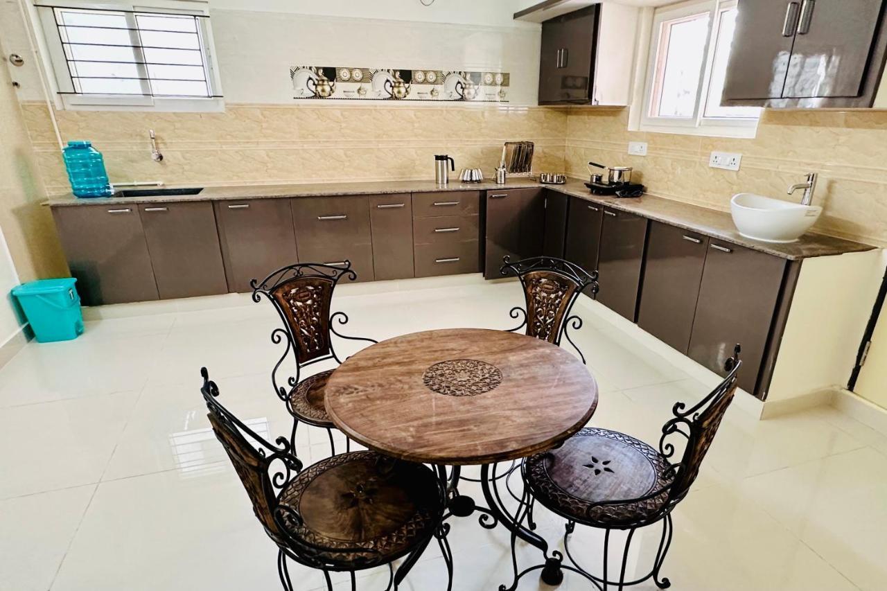 Tirupati Homestay - Ragunatha Resorts - 3Bhk Ac Apartments For Large Families - Free Breakfast - Flyover To Alipiri Gate - Wifi - Android Tv - - Easy Access To Visit All Temples Extérieur photo